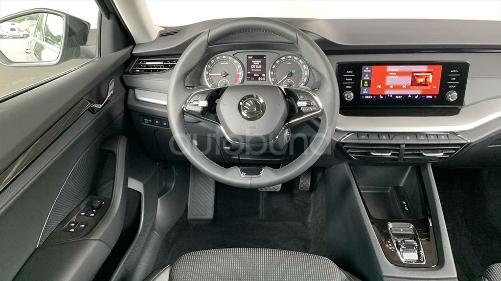 2.0 TDI DSG Ambition DAB LED KA KEY PDC SHZ TOUCH