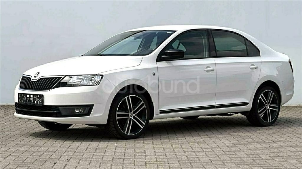 1.2 TSI Lim. ALU NAVI SPORTSITZE SHZ TOUCH XENON