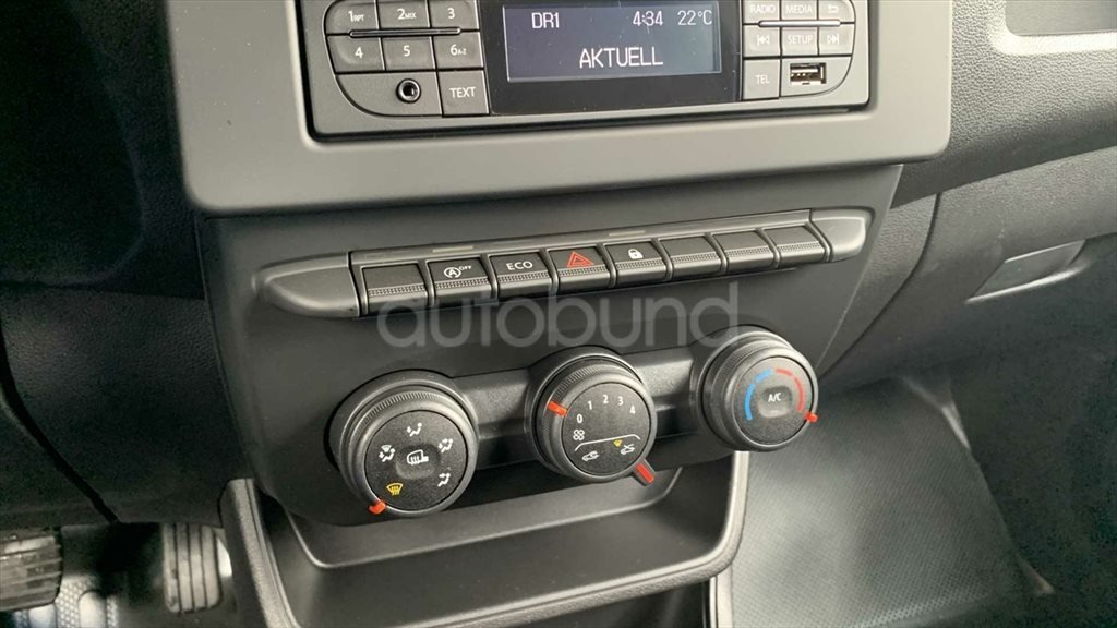 1.3 TCe 100 Extra DAB KLIMA RADIO BLUETOOTH