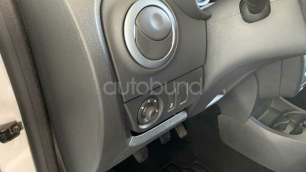 1.5 dCi 110 Prestige 7-Sitzer ALU NAVI NEBEL TOUCH