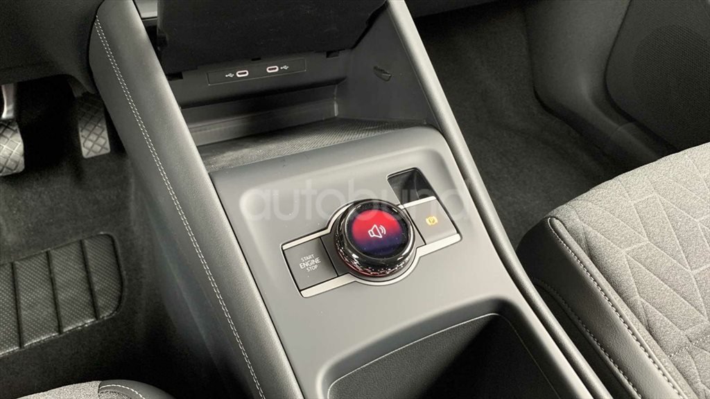 2,0 TDI DSG 4Motion Advanced ACC Keyless Kamera